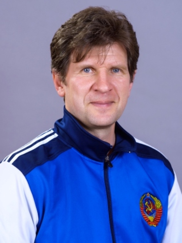 Пискурёв Владимир Иванович.